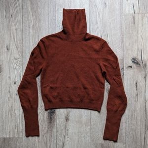 Naadam cashmere cropped turtleneck